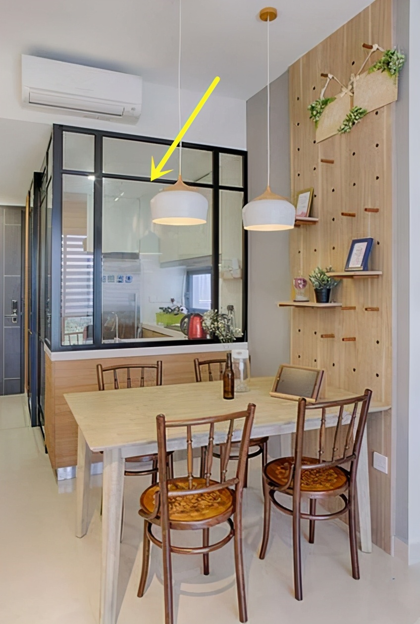 整个房子都是玻璃墙好吗,厨房半开放式玻璃墙好吗安全吗