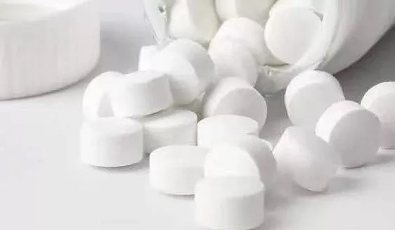 疫情期间楼道庭院用什么消毒最好,疫情期间家中如何正确消毒