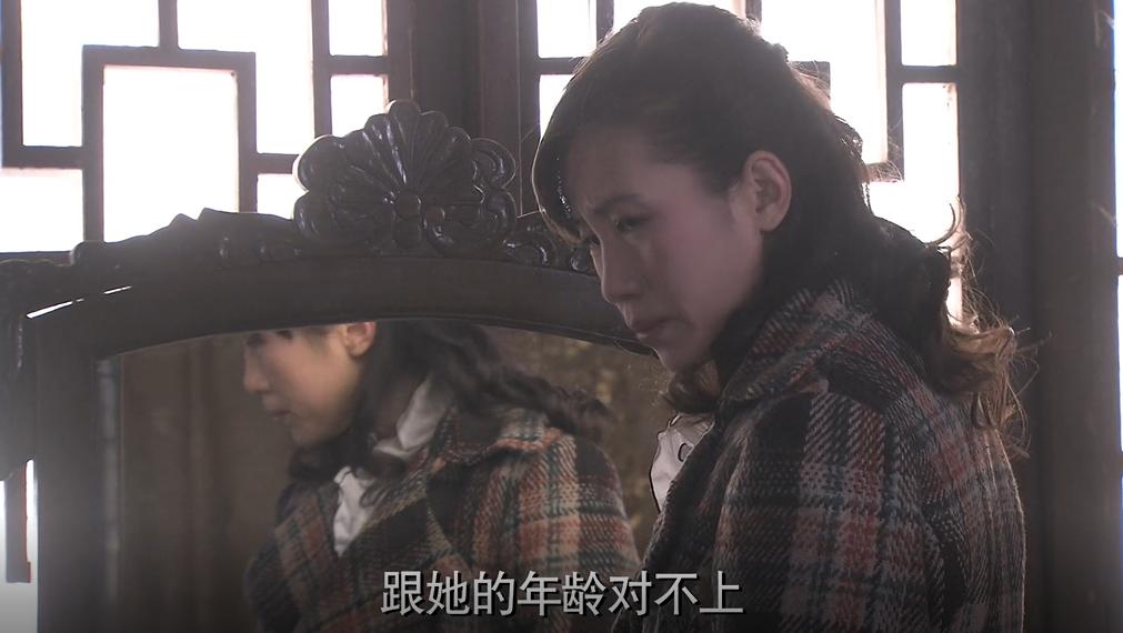 年轻女孩患怪病变成老太太,女子得怪病妙龄少女瞬间衰老