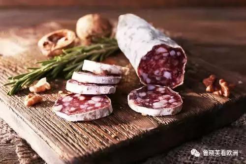 去法国买什么礼物最便宜,去法国回来买什么伴手礼