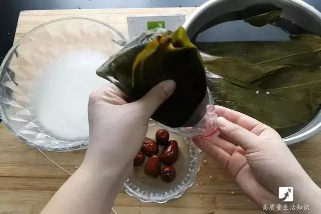 有毒的粽子,当心买到的粽子含重金属