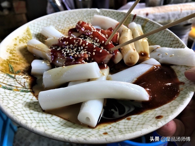 广东肠粉蘸料小葱怎么做出来的,红米肠粉三个蘸料是什么