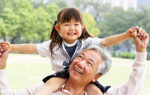 一孙子吃邻居韭菜后中毒,孙子吃韭菜中毒后续