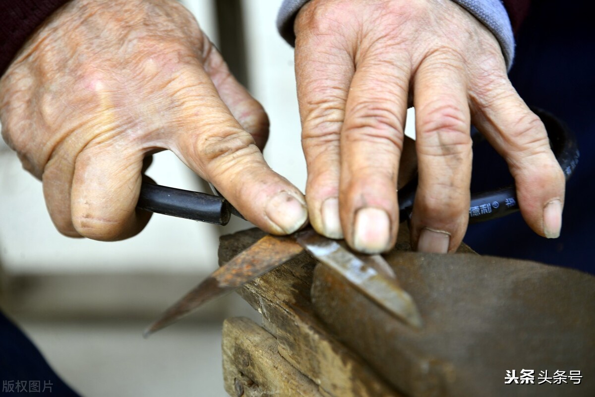 磨剪子嘞戗菜刀黄渤,磨剪子嘞戗菜刀的吆喝声