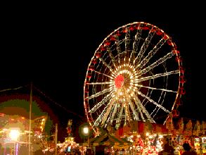 请给孩子们一个幸福的童年,镇雄人送娃娃上学