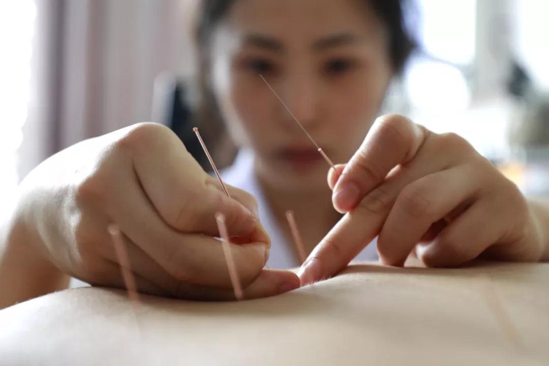 针刺不进去是怎么回事,针刺进针正确方法