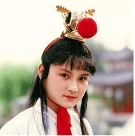 欧阳奋强的婚姻生活,18岁遇见初恋25岁与初恋步入婚姻