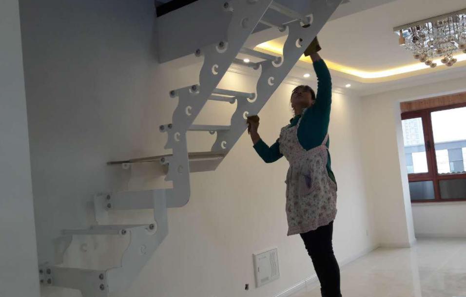 装修公司开荒保洁靠谱嘛,装修后开荒保洁价格是多少