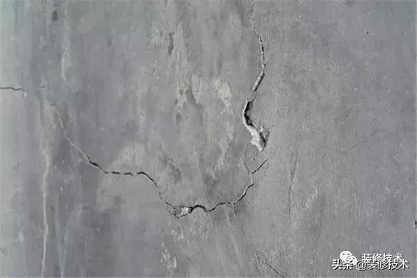 墙面空鼓对装修有什么影响,空鼓墙面包工包料修补费用