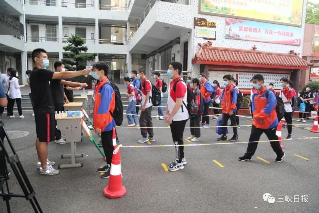 宜昌初中学生总人数,2023年宜昌市初三学生有多少人