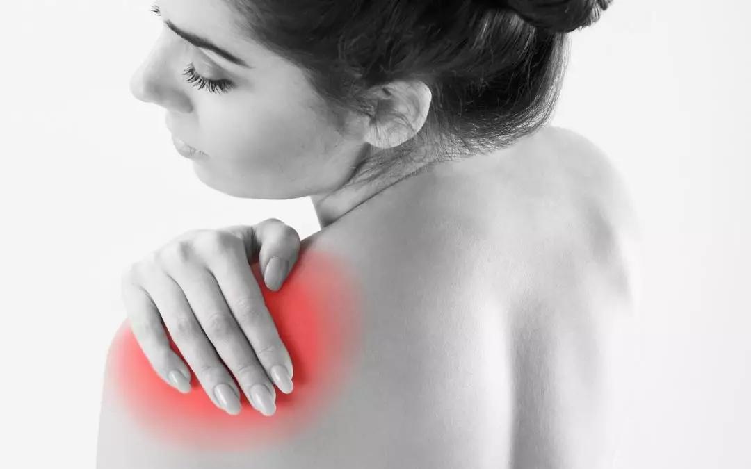 肩痛如何处理,肩疼怎么治疗如何有效缓解肩疼