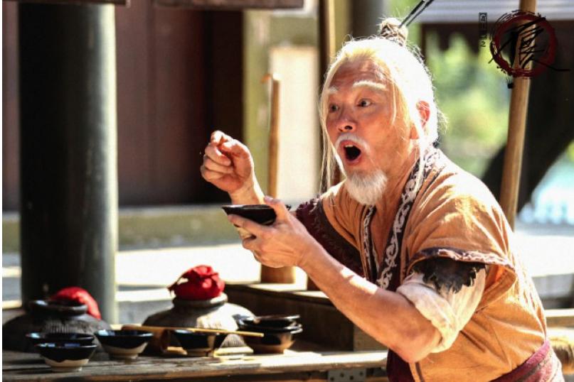 直播带货被骂哭的64岁张晨光：我以前也是流量小生