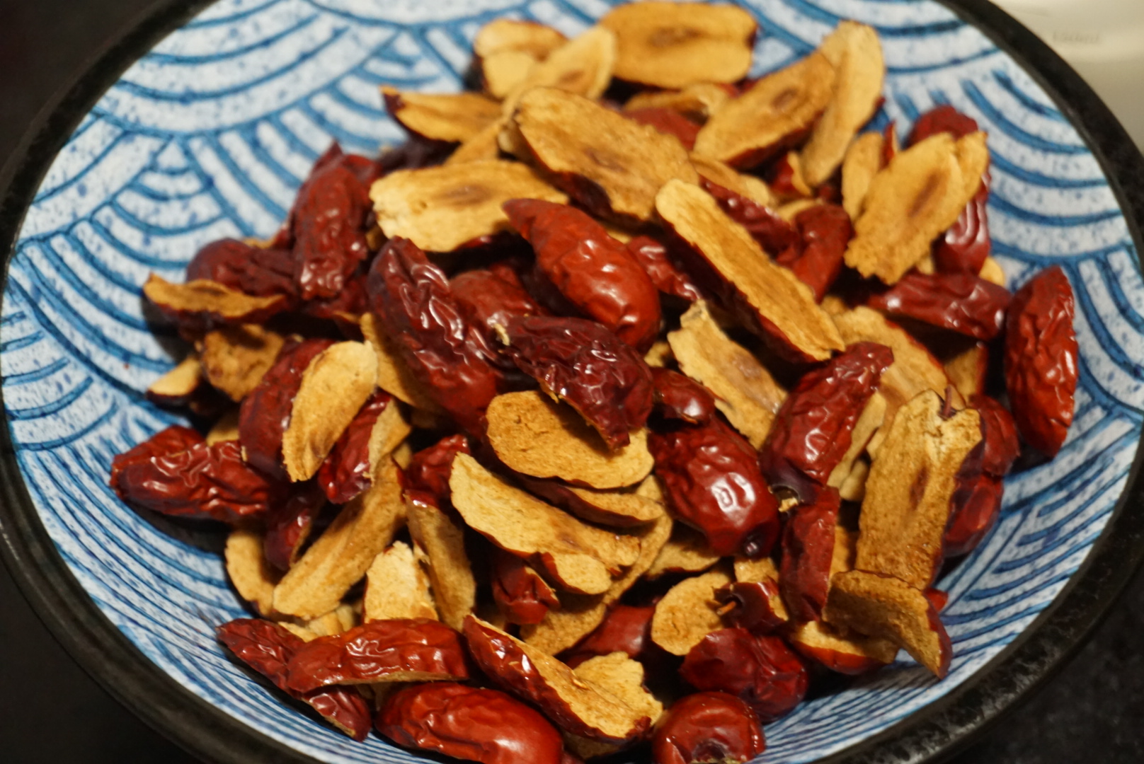 不回缩零失败的红糖枣糕,用电饭锅做枣糕如何不回缩