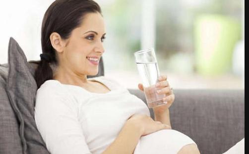 准妈妈出现这三种情况,就要去医院待产了