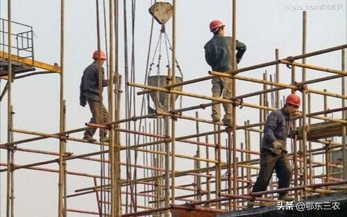 农民工到现在还没有钱怎么办,农民工为什么讨薪难