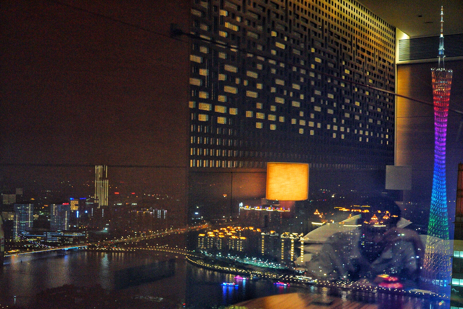 广州小蛮腰四季酒店,广州必住酒店