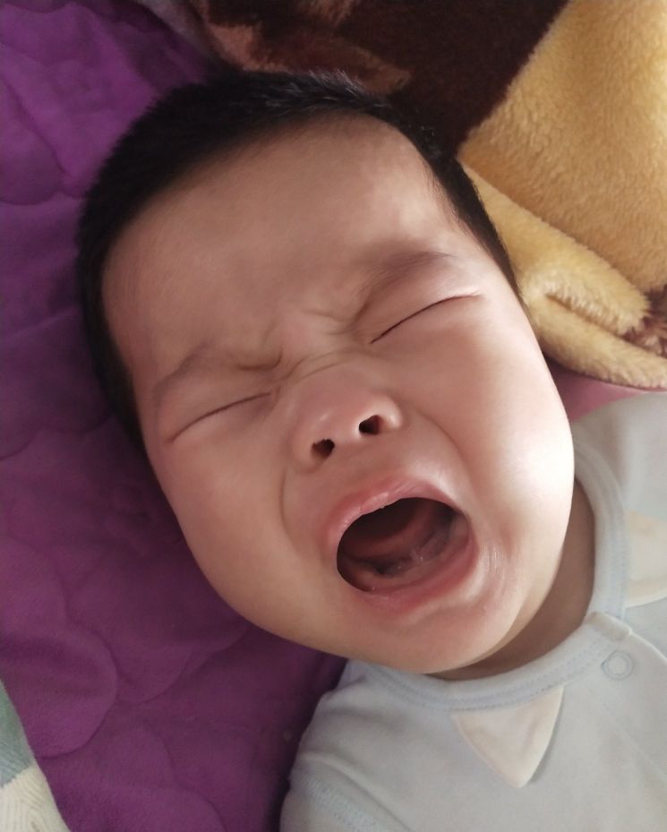 奶多怎么断奶最有效,奶睡且奶瘾重的娃如何断奶