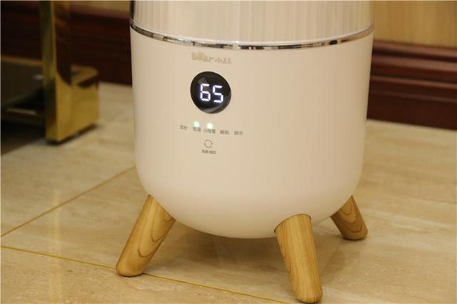 加湿器卧室专用小熊无雾加湿器,加湿功能强大的加湿器测评