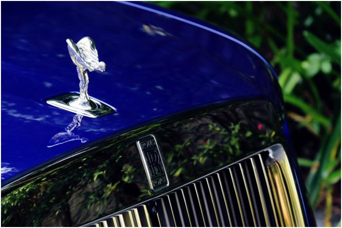 试驾劳斯莱斯古思特新款,新款劳斯莱斯古思特沉浸式体验