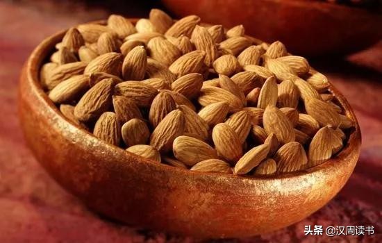 维吾尔族世代流传的“人间圣果”——巴旦姆