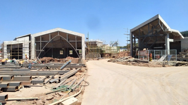 59个重大项目总投资142亿,2022年294个在建重大工程项目