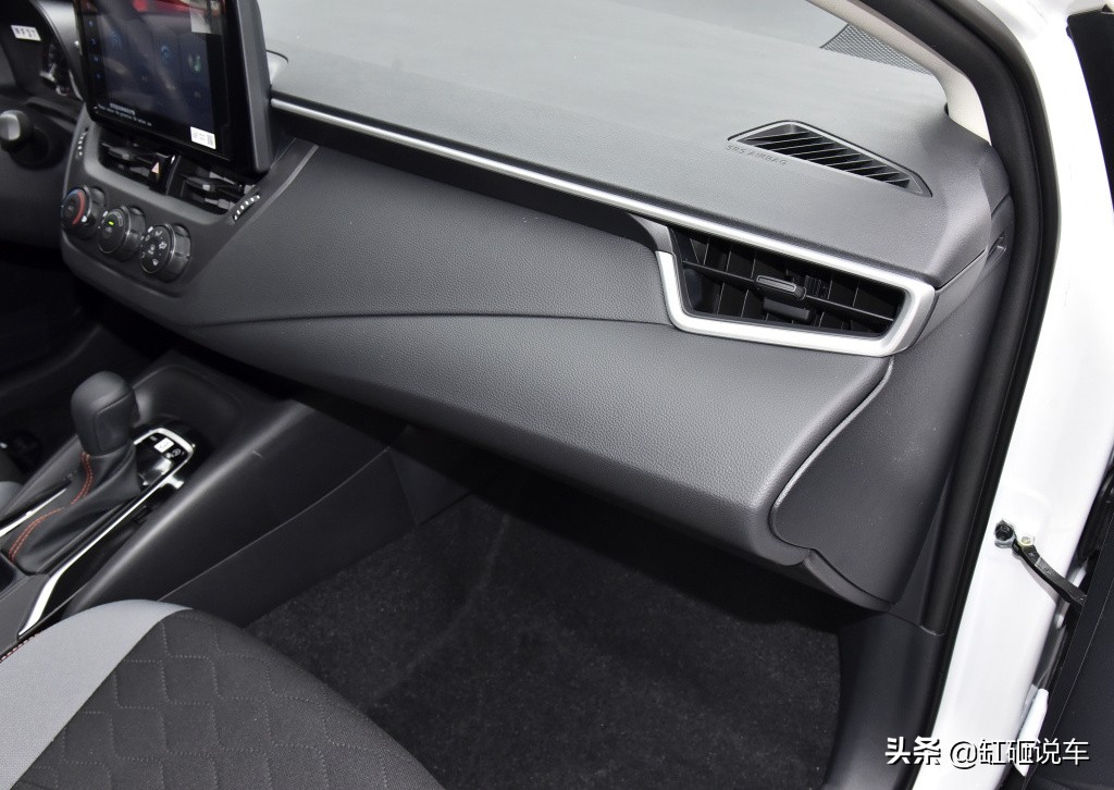 卡罗拉1.2t和1.6l哪个保值率更好,新款丰田卡罗拉8万到10万手动挡