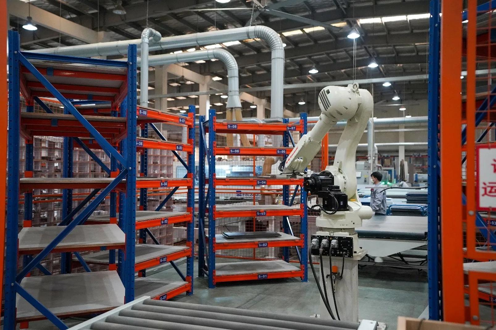 如何鉴别爱格板真假视频,辨别爱格板的真伪到哪里辨别