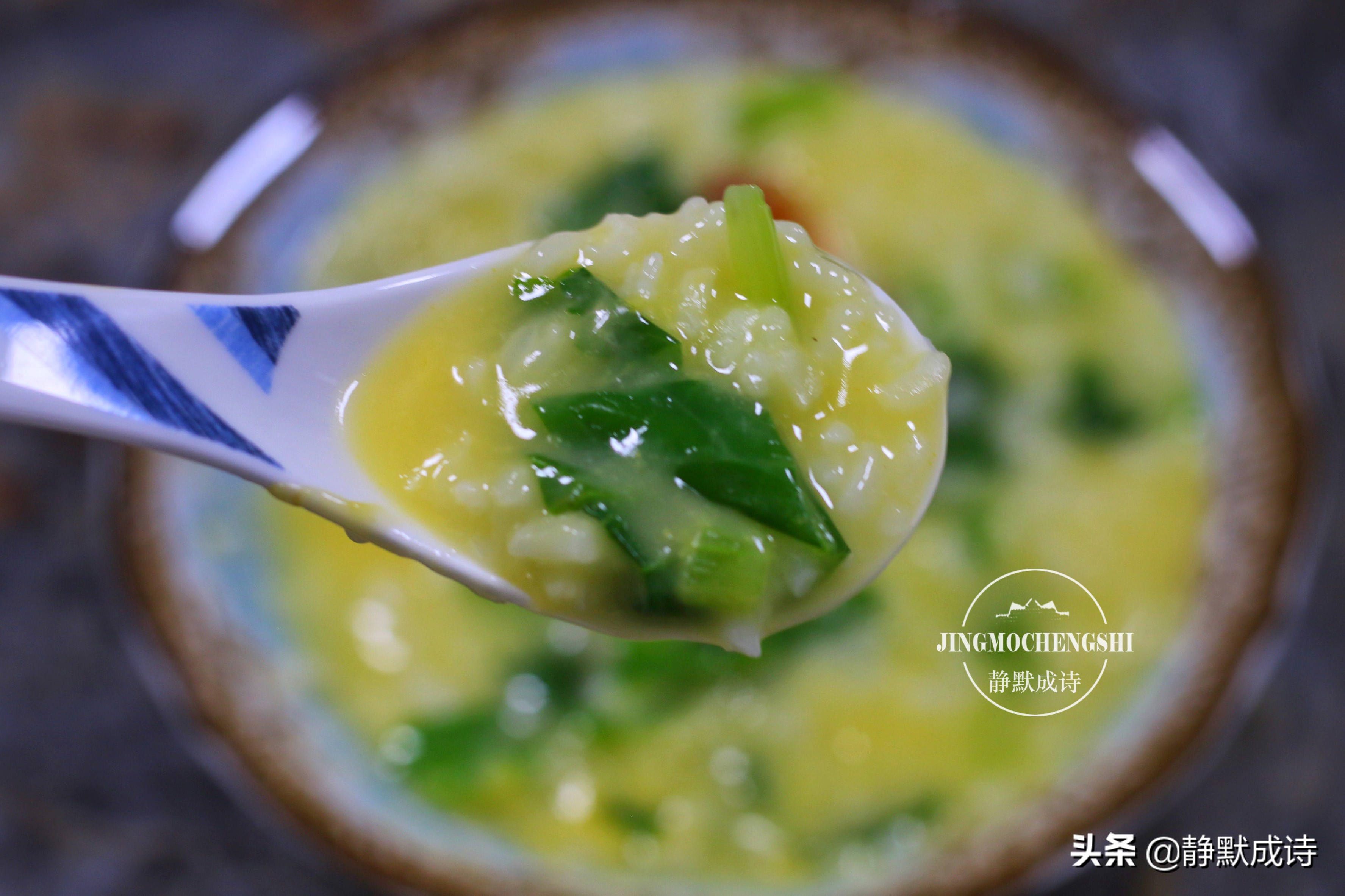 蒸熟的螃蟹可以熬粥吗,用螃蟹煮粥