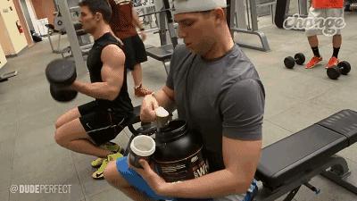 蛋*粉白**里加“伟哥”，这回硬拉可真成“硬拉”了