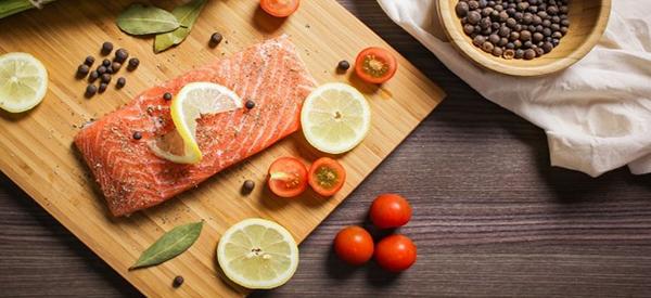 90后卖土特产年入百万,90后萌妹月入过万