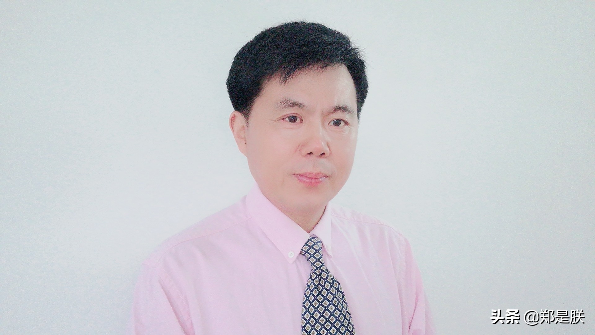 二年级小蝌蚪找妈妈诵读,二年级语文第1课小蝌蚪找妈妈