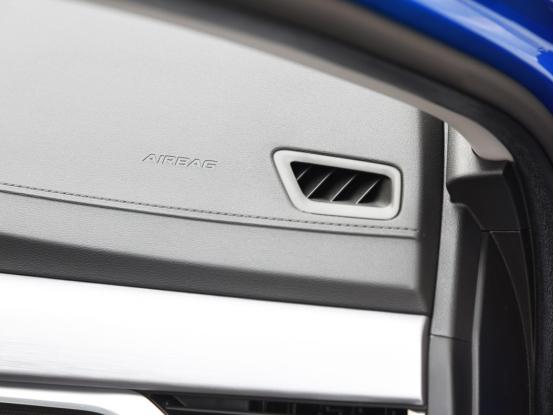 吉利全新远景轿车2020款的功能,吉利全新远景咋样值不值得入手