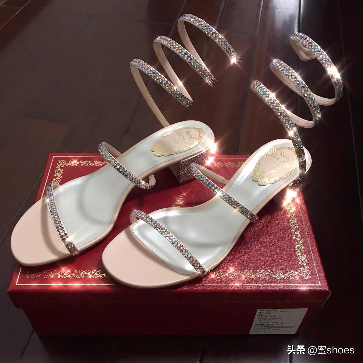 renecaovilla凉鞋仿品,renecaovilla蛇形水钻凉鞋