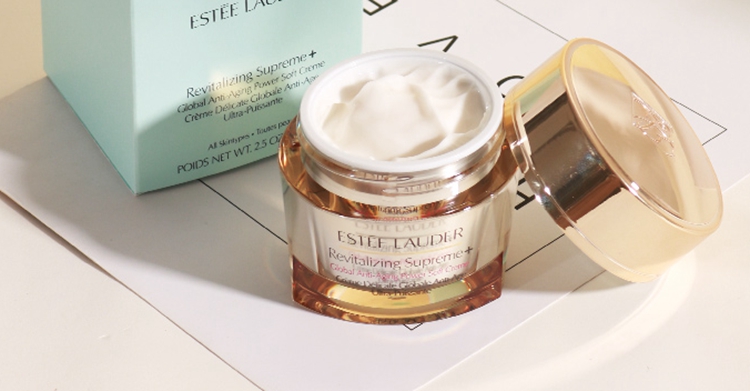 雅诗兰黛面霜怎么选？智妍抗老嫩肤，红石榴紧致抗皱，润养看季节