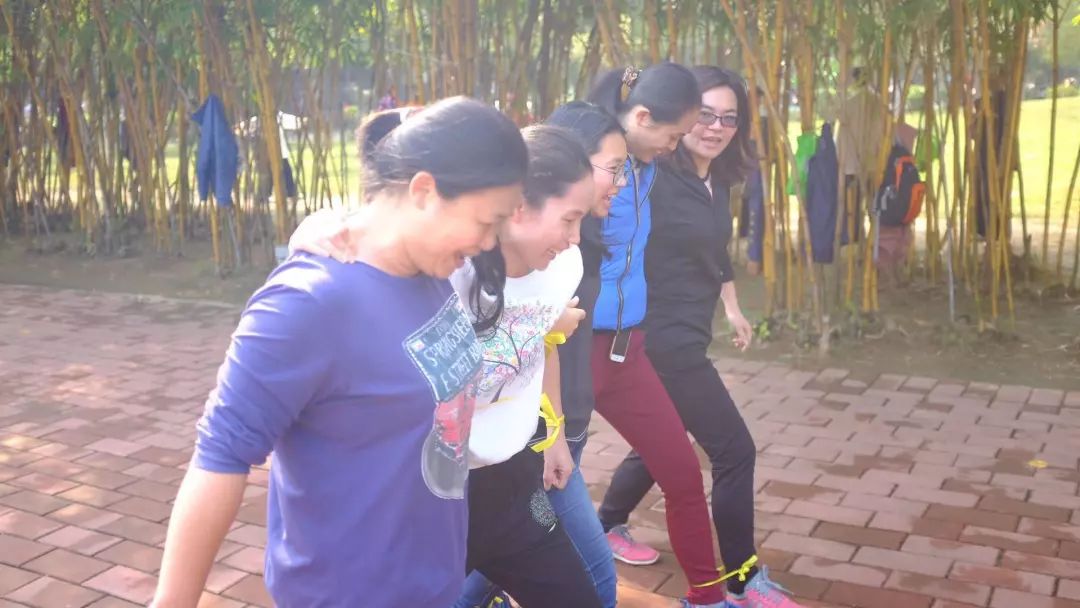 番禺｜昨天，桥南“半边天”比久违的阳光更有活力！