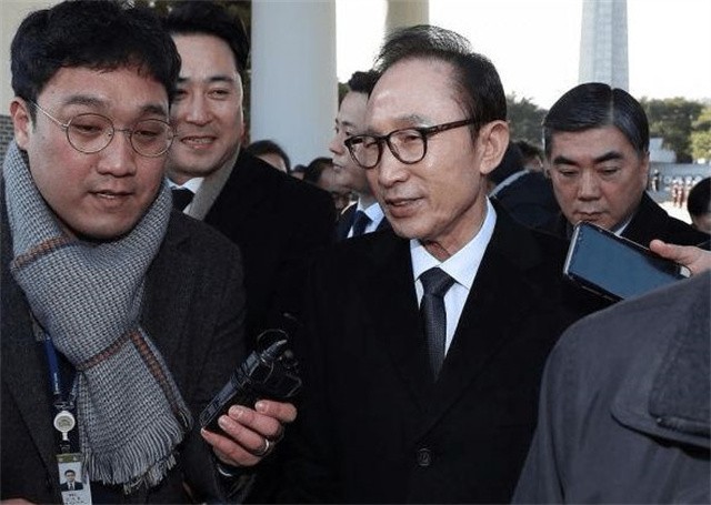 韩国前总统李明博出狱,韩国前总统李明博被判17年