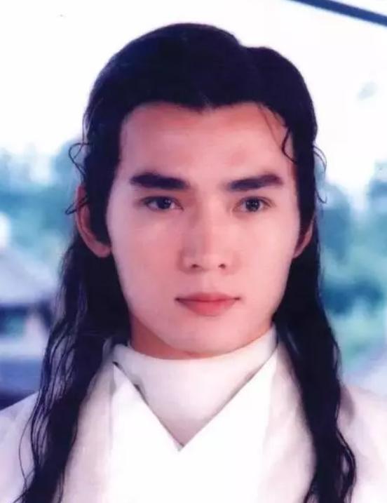 直播带货被骂哭的64岁张晨光：我以前也是流量小生