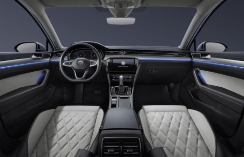 最新六缸3.0迈腾,迈腾380市区油耗车主真实油耗