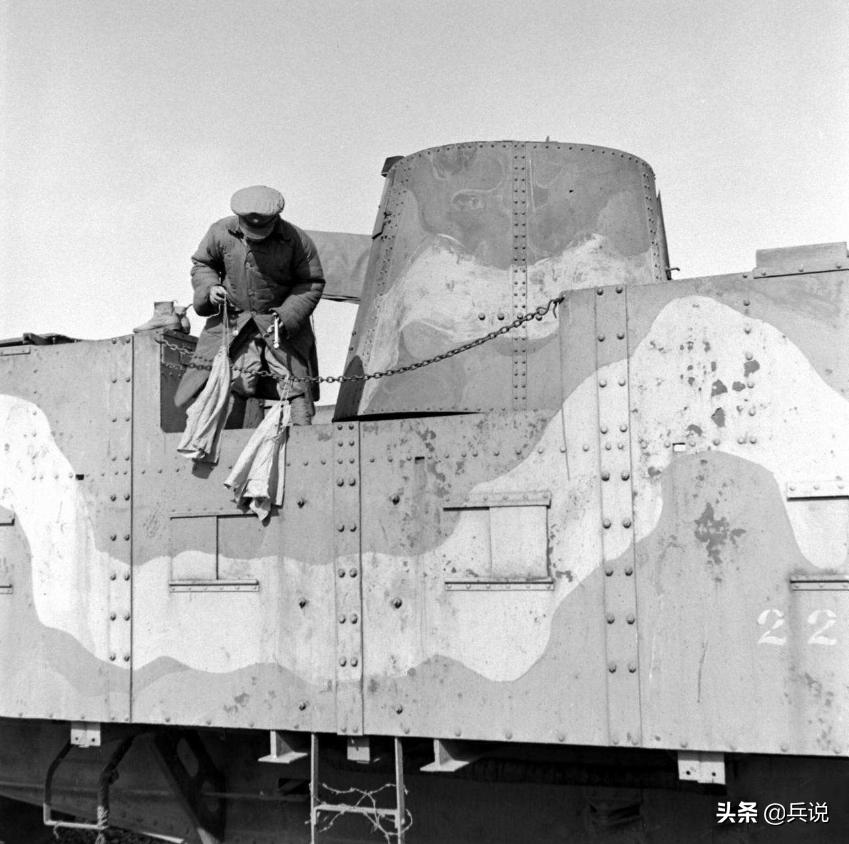 312坦克放弃逃生，南京单挑日军，杜聿明不信，呵呵一笑