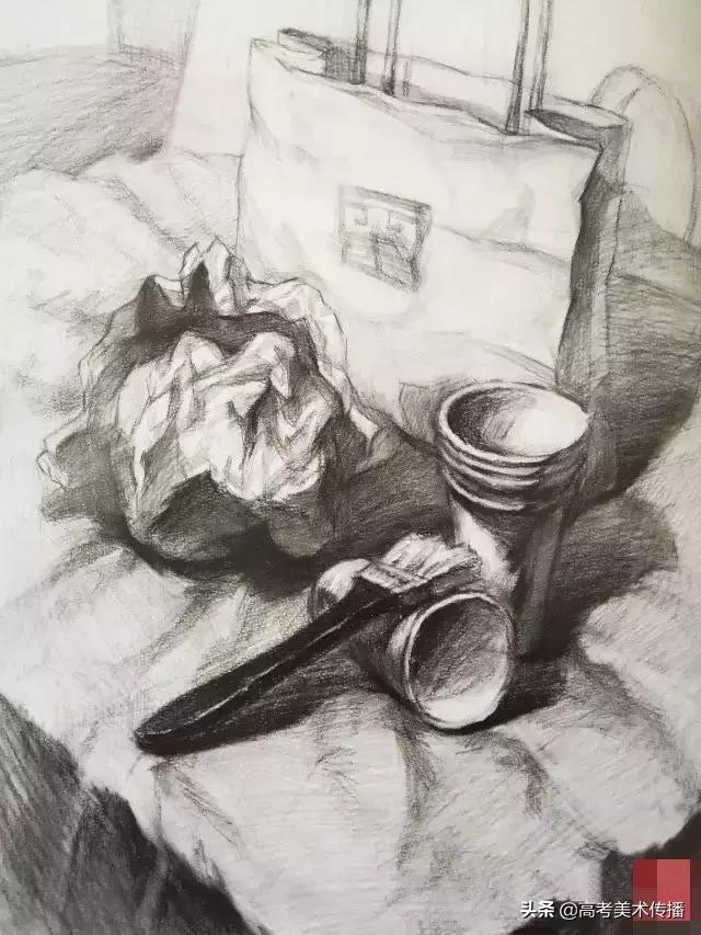 西安美院静物素描高分卷,西安美院素描半身像高分卷