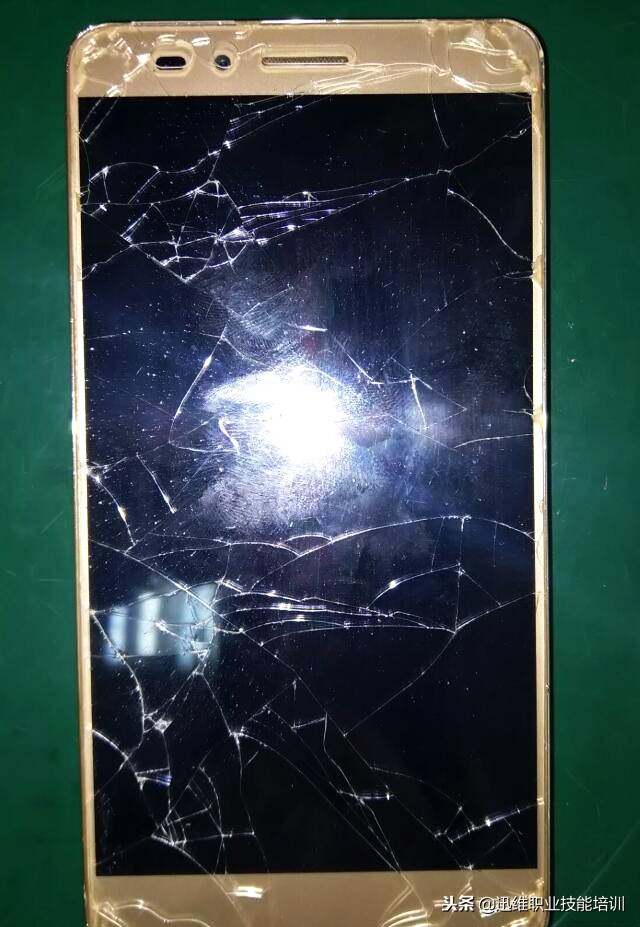 荣耀play5手机进水触屏失灵怎么办,华为手机荣耀5进水触摸屏失灵