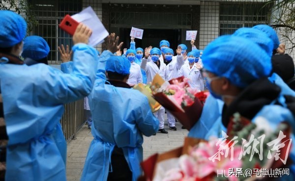 在习*平近**总书记重要讲话指引下|为打赢疫情防控阻击战注入强大信心和力量