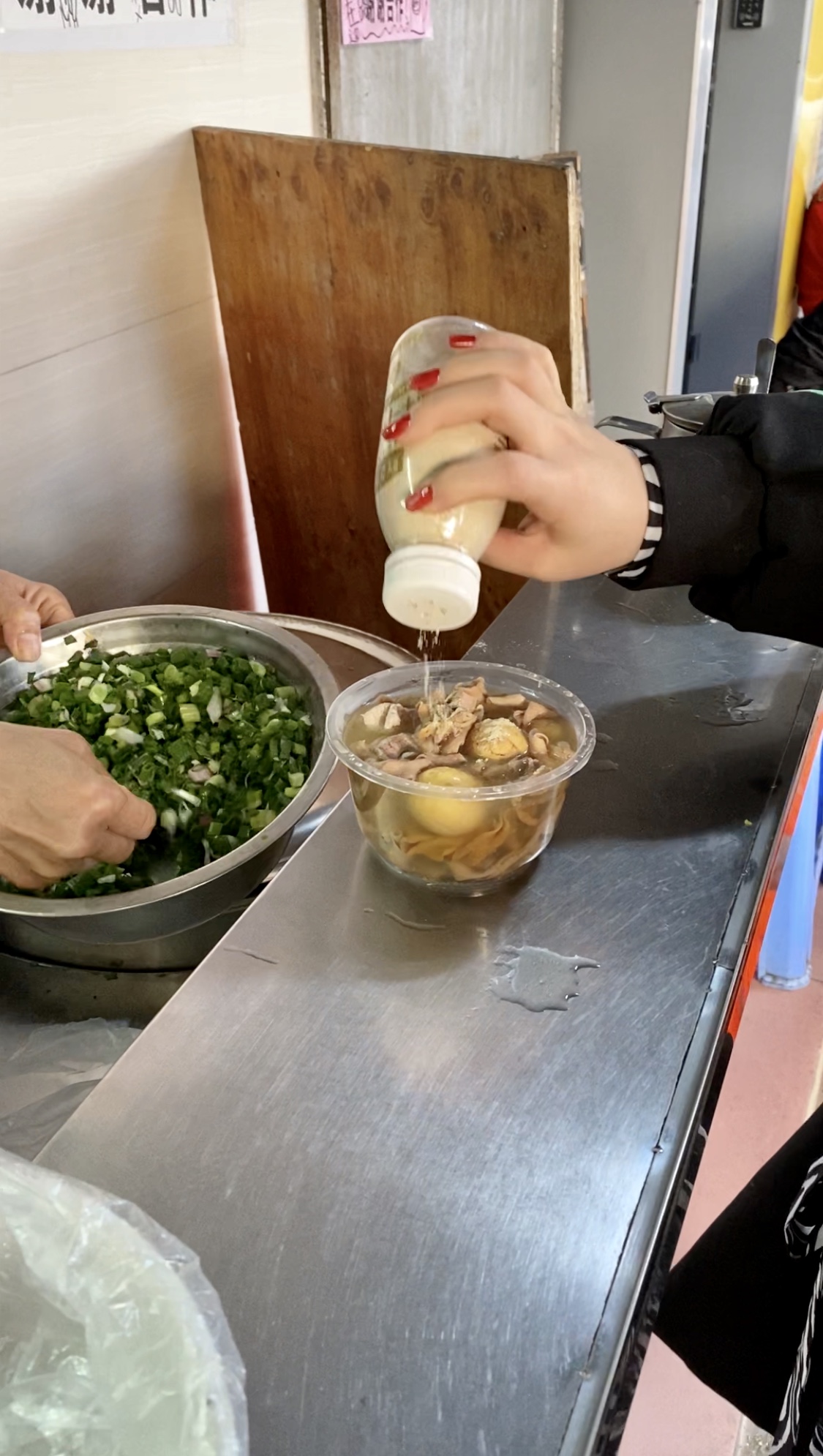 荔湾隐藏一家川菜老店,荔湾藏在巷子里的餐馆