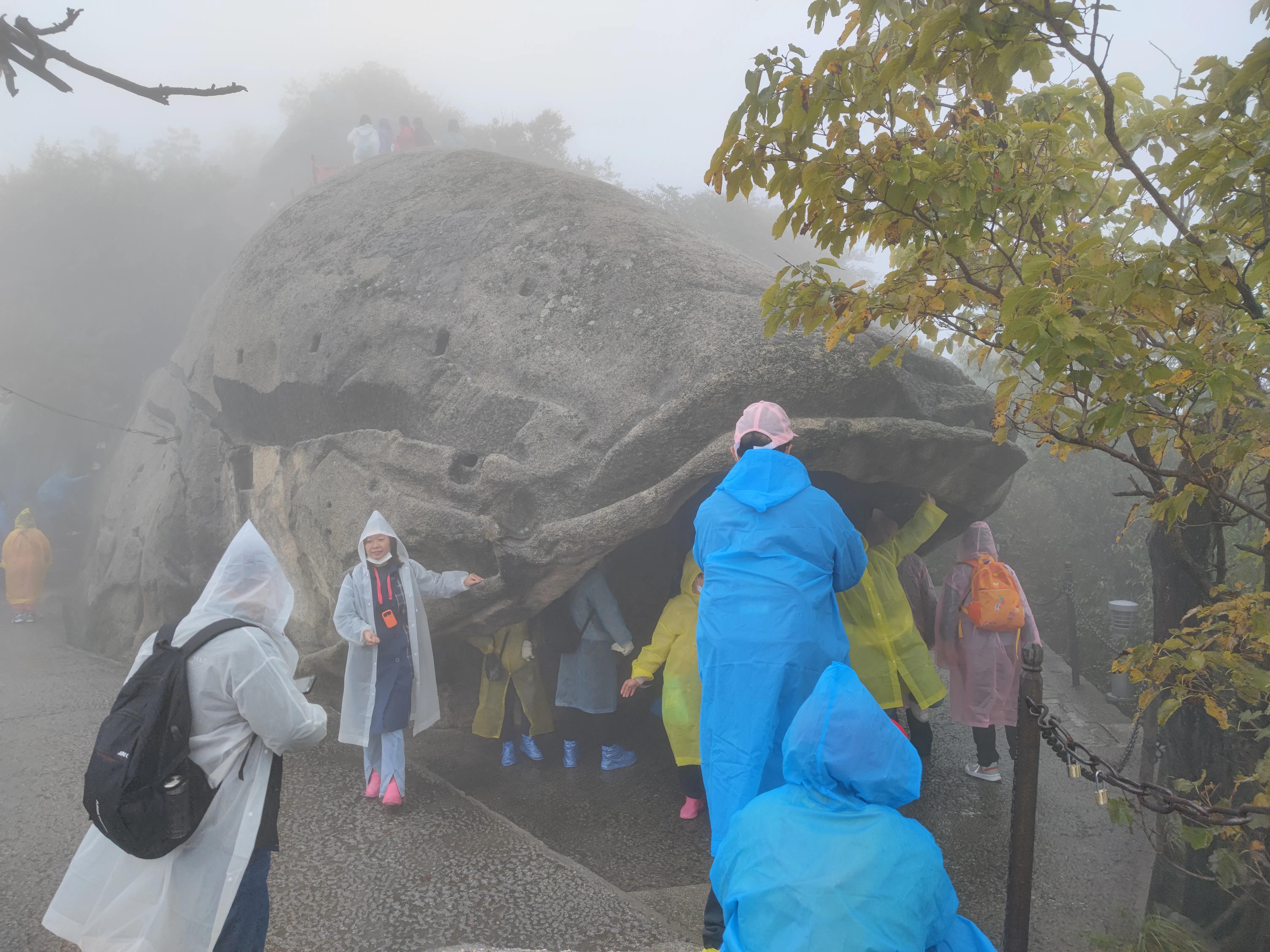 华山几个小时可以玩好,一天时间玩华山怎么玩好