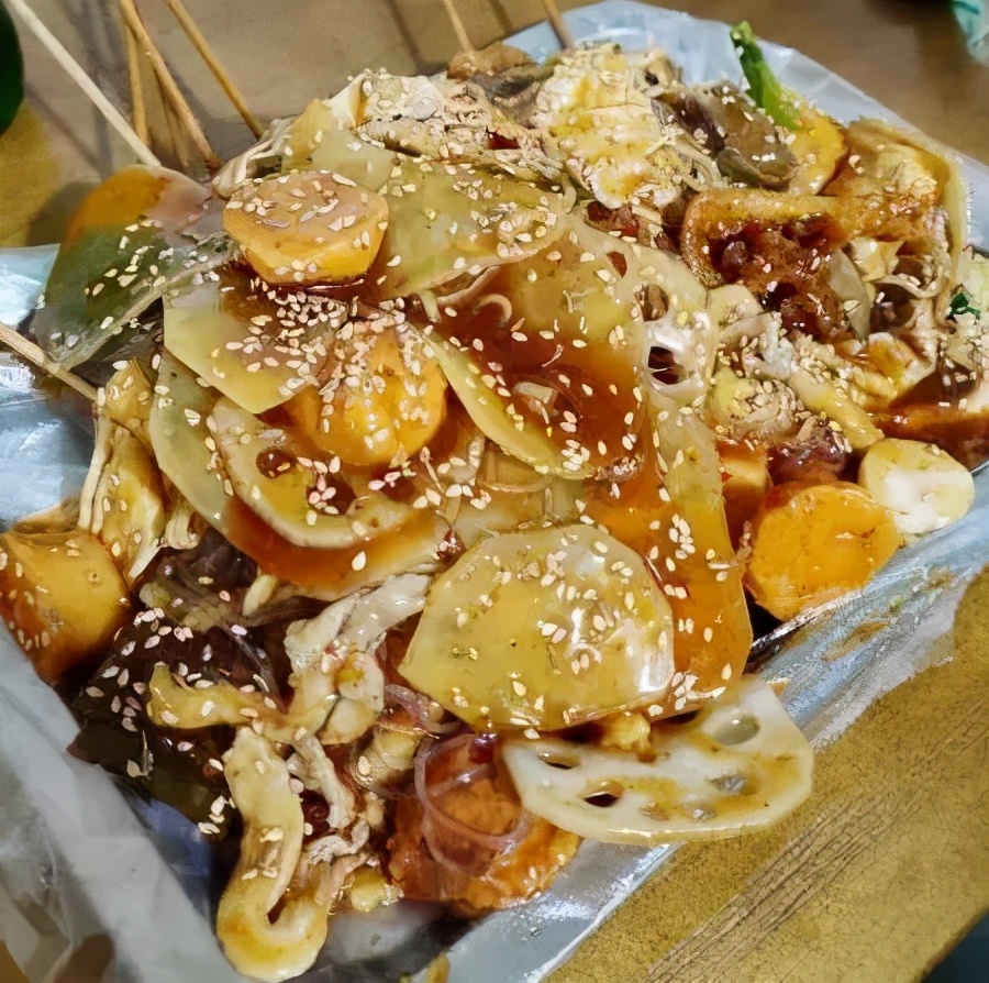 沈阳人有多爱吃鸡架,沈阳人为什么喜欢吃鸡架