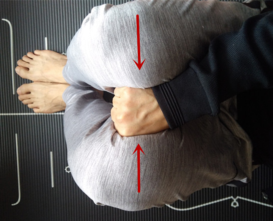 产后屁股大胯宽凹陷下垂怎么恢复,产后屁股又扁又大该怎么办