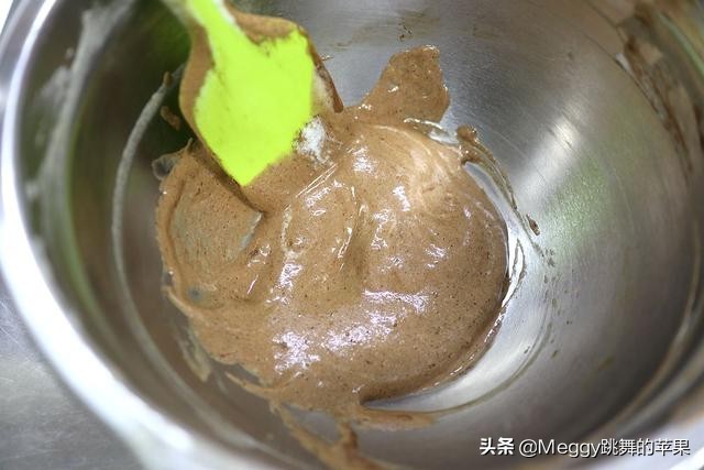 5个鸡蛋的蛋糕烤几分钟,一个鸡蛋烤箱烤蛋糕