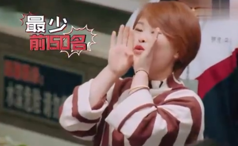 初中女生跳拉丁舞,初二女生跳拉丁舞