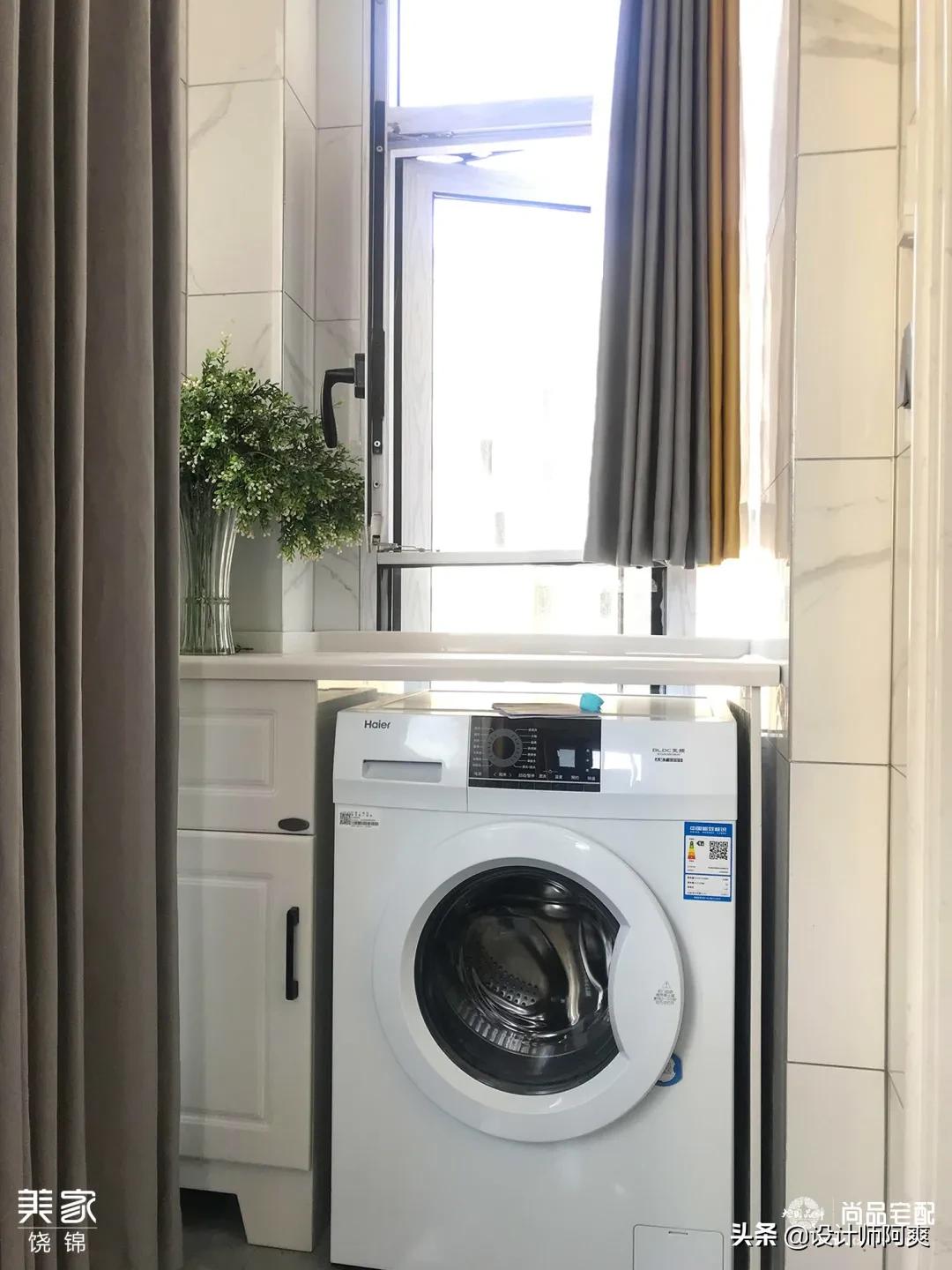 大门正对客厅一体隔断,入户正对客厅餐厅玄关隔断效果图