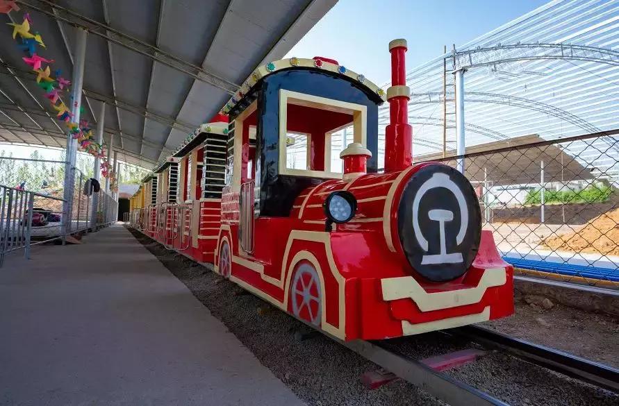 国庆嘉年华游玩,七彩欢乐世界国庆节